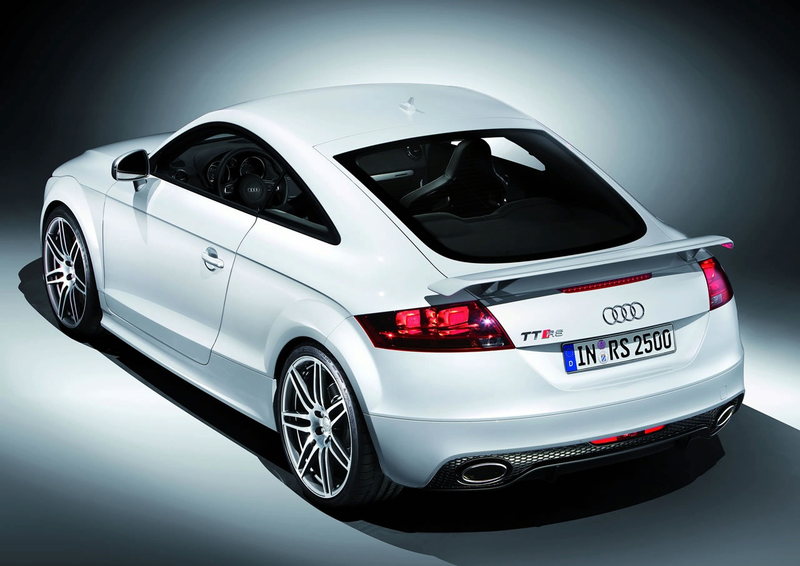 Illustration for article titled 2010 Audi TT RS: Haben Sie Einen Wet-nap?